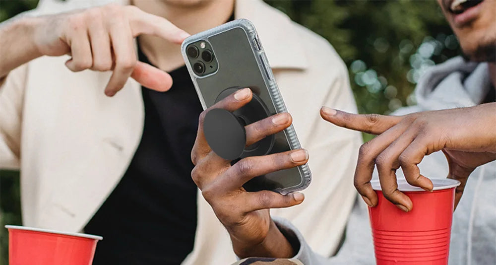 Magnetic Folding Mobile Phone Grip Holder Socket Support for iPhone 12 13 14 15 16 Ring Finger Expanding Stand